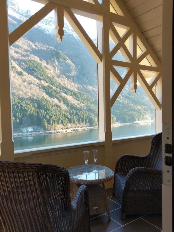 Vikinghaug Apartment ออดดา ภายนอก รูปภาพ